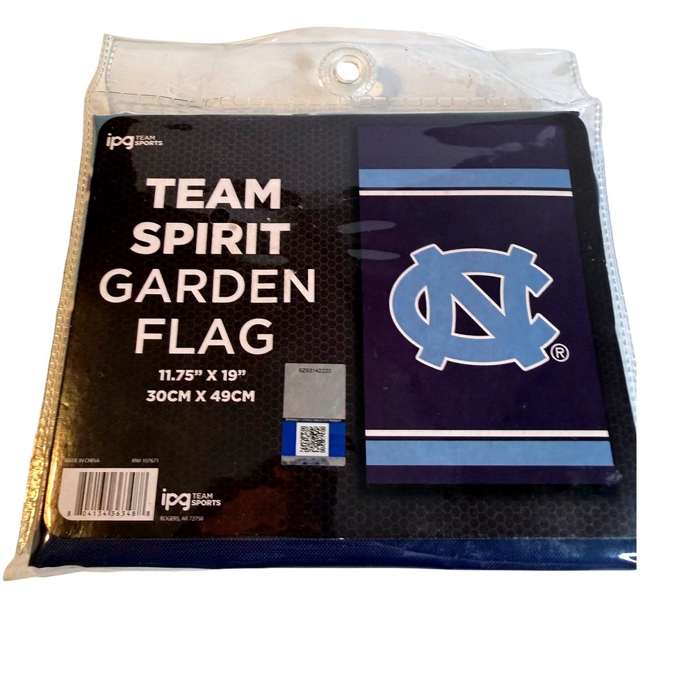 NWT North Carolina Tar Heels UNC Team Spirit Garden Flag